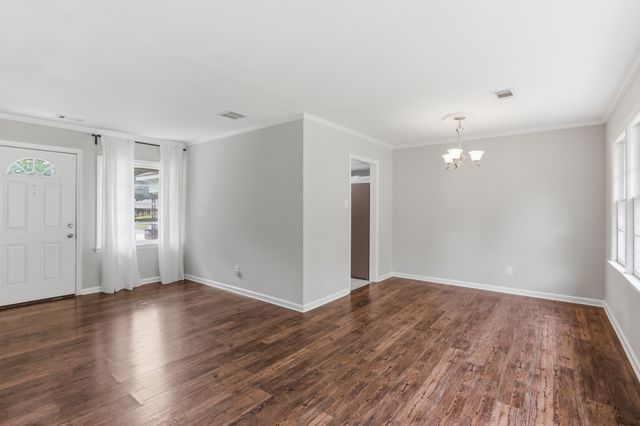 968 WILBEC RD, Memphis, TN 38117