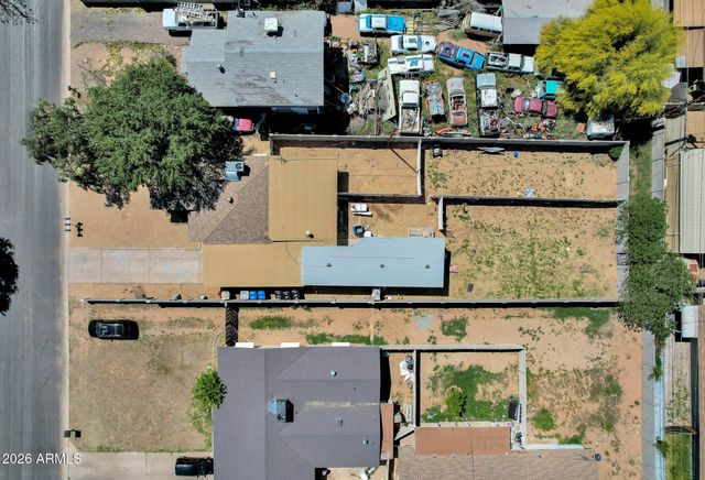 2334 W MORTEN Avenue, Phoenix, AZ 85021