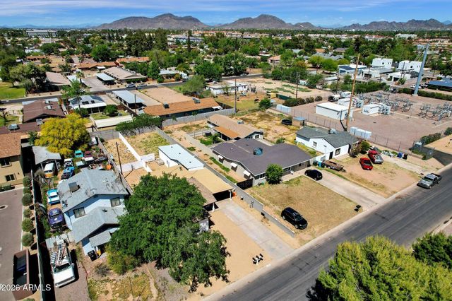 2334 W MORTEN Avenue, Phoenix, AZ 85021