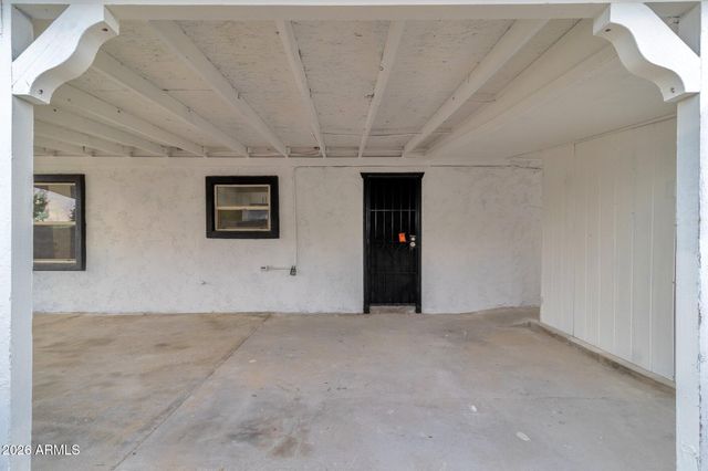 2334 W MORTEN Avenue, Phoenix, AZ 85021