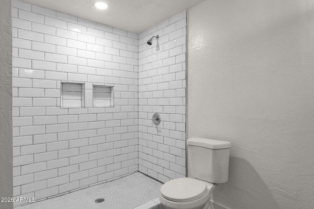 2334 W MORTEN Avenue, Phoenix, AZ 85021