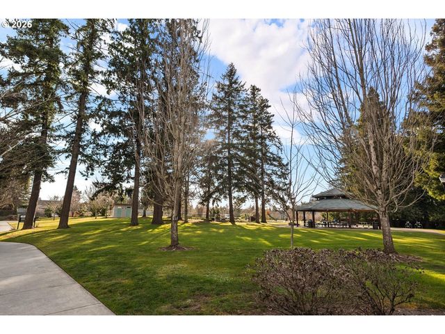 5594 Sw ERICKSON Ave, Beaverton, OR 97005