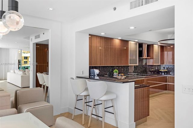 2711 S Ocean Drive 1502, Hollywood, FL 33019