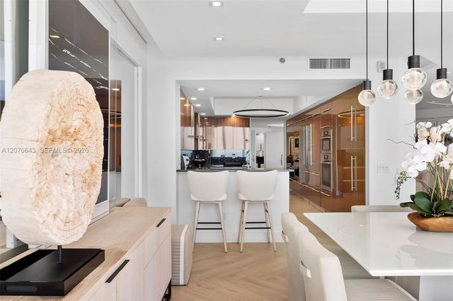 2711 S Ocean Drive 1502, Hollywood, FL 33019