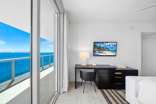 2711 S Ocean Drive 1502, Hollywood, FL 33019