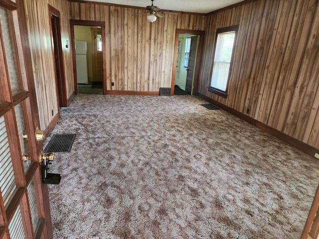 931 S Nelson Avenue, Kankakee, IL 60901