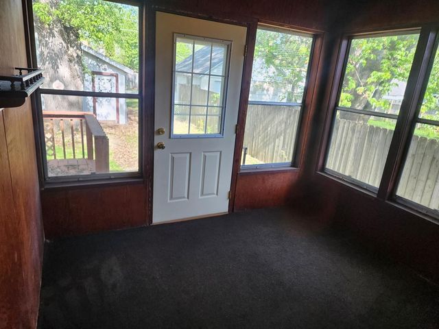 931 S Nelson Avenue, Kankakee, IL 60901