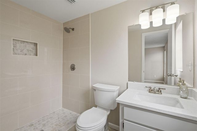 1417 FOGGY RIDGE PARKWAY, Lutz, FL 33559