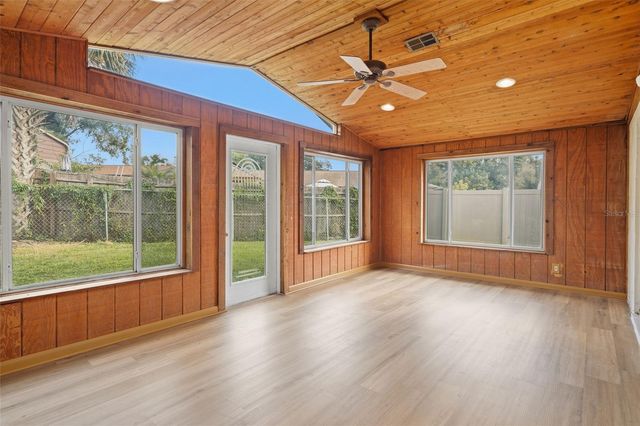 1417 FOGGY RIDGE PARKWAY, Lutz, FL 33559