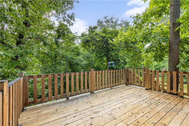 9766 Buckskin Circle, Rogers, AR 72758