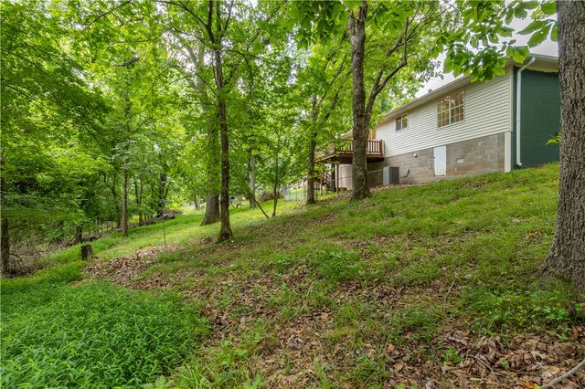 9766 Buckskin Circle, Rogers, AR 72758