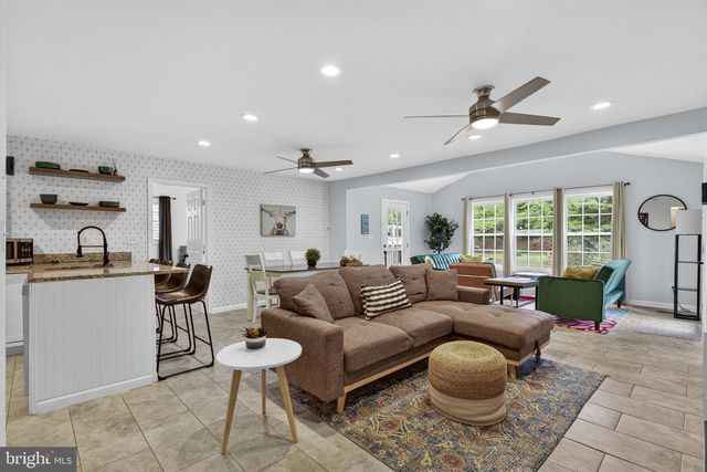 102 CONFEDERATE CIR, Locust Grove, VA 22508