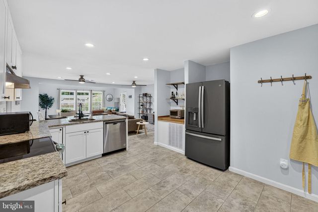 102 CONFEDERATE CIR, Locust Grove, VA 22508