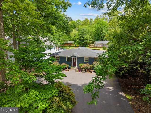 102 CONFEDERATE CIR, Locust Grove, VA 22508
