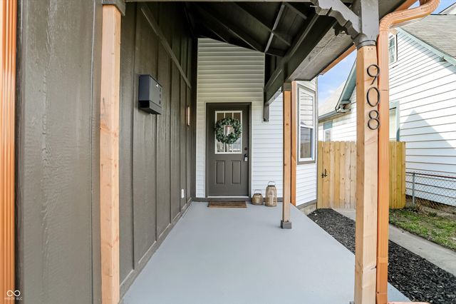 908 Dawson Street, Indianapolis, IN 46203