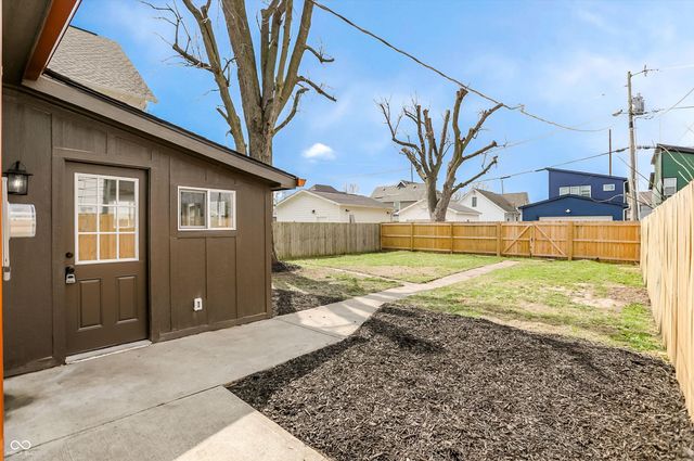 908 Dawson Street, Indianapolis, IN 46203