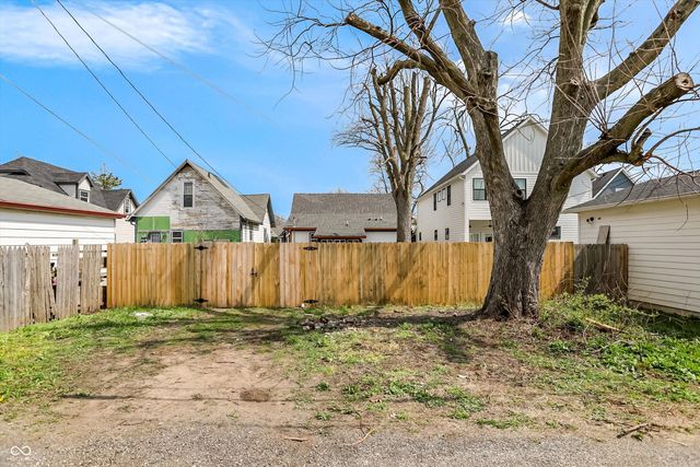 908 Dawson Street, Indianapolis, IN 46203