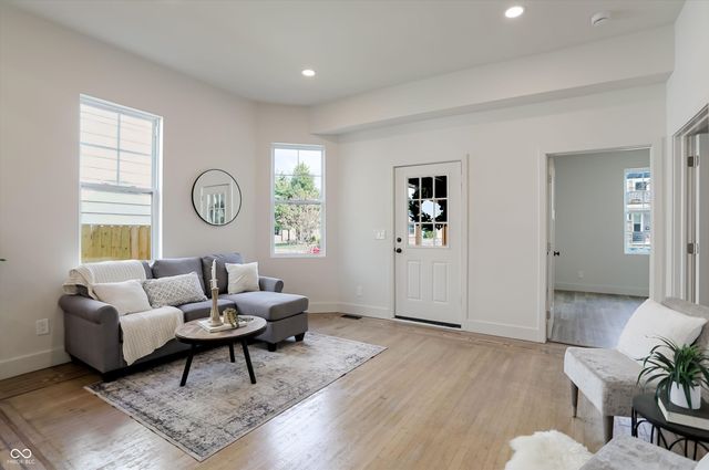 908 Dawson Street, Indianapolis, IN 46203