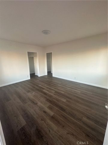3241 Santa Ana, Huntington Park, CA 90255