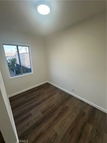 3241 Santa Ana, Huntington Park, CA 90255