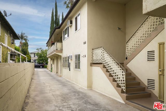 919 N Oxford Avenue, Los Angeles, CA 90029