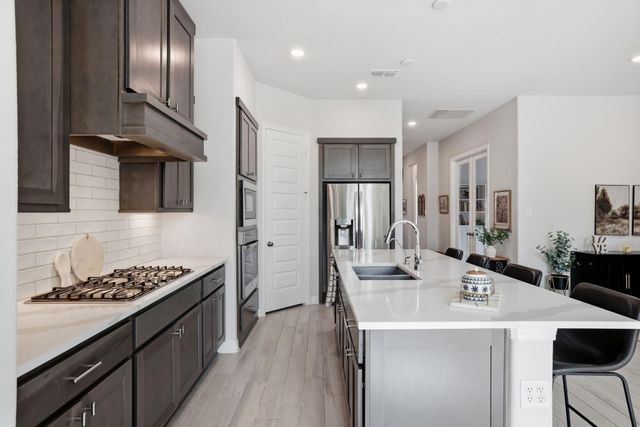25007 Flint Lake Drive, Tomball, TX 77375