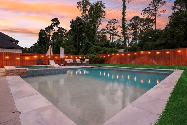 25007 Flint Lake Drive, Tomball, TX 77375