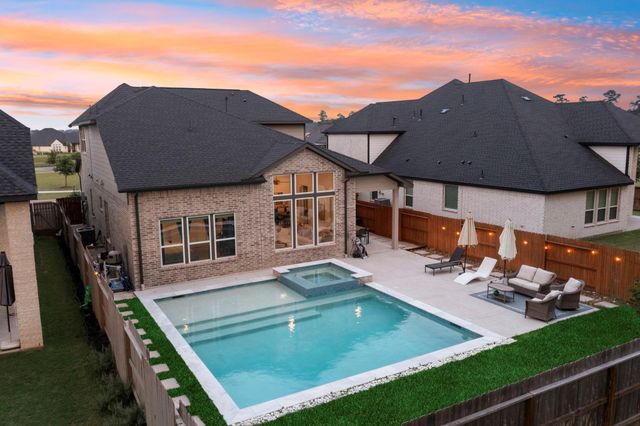 25007 Flint Lake Drive, Tomball, TX 77375