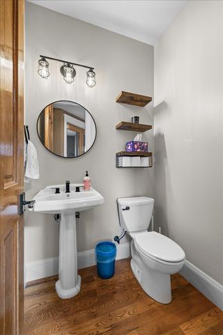 637 Oak Wood, Eagle Point, OR 97524