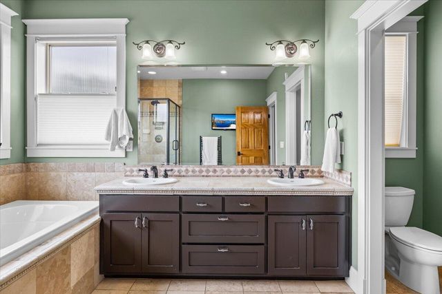 637 Oak Wood, Eagle Point, OR 97524