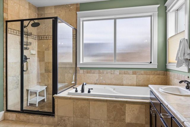 637 Oak Wood, Eagle Point, OR 97524