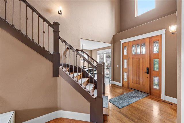 637 Oak Wood, Eagle Point, OR 97524