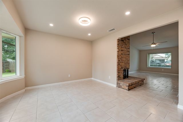 3409 W Sage Court, Bedford, TX 76021