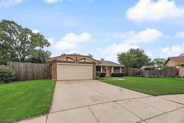 3409 W Sage Court, Bedford, TX 76021
