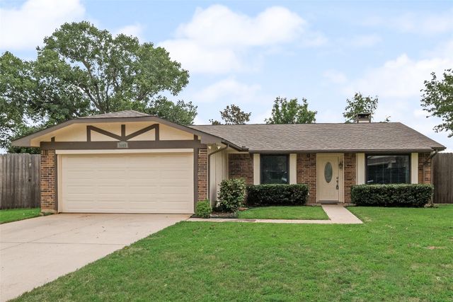 3409 W Sage Court, Bedford, TX 76021