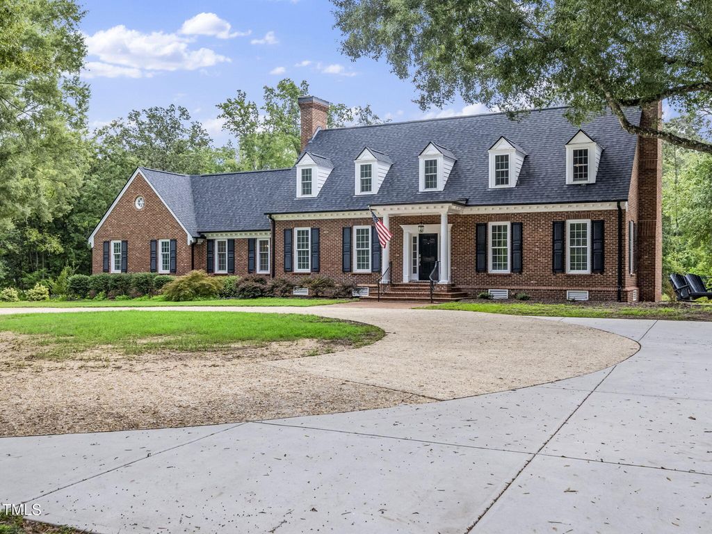 270 Wiggins Road, Louisburg, NC 27549