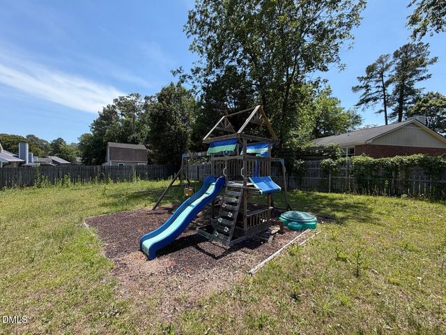 849 Santiato Drive, Fayetteville, NC 28314