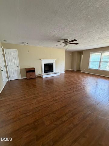 849 Santiato Drive, Fayetteville, NC 28314