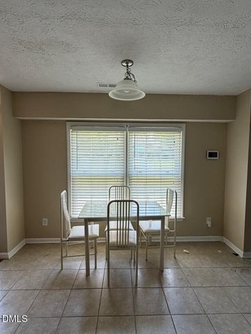 849 Santiato Drive, Fayetteville, NC 28314
