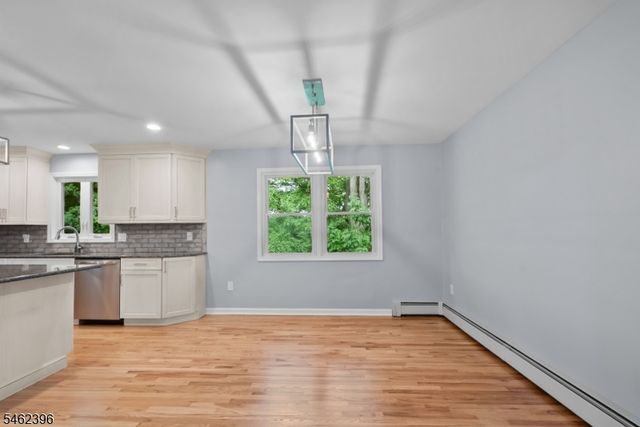 39 William Dr, Rockaway Boro, NJ 07866