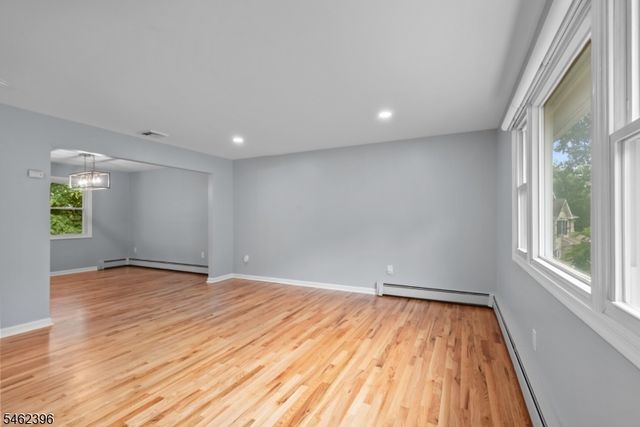 39 William Dr, Rockaway Boro, NJ 07866