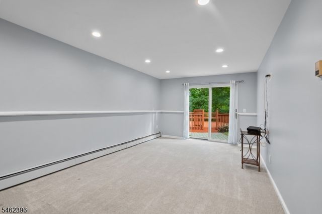 39 William Dr, Rockaway Boro, NJ 07866