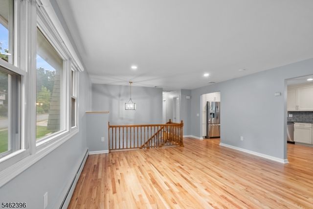 39 William Dr, Rockaway Boro, NJ 07866