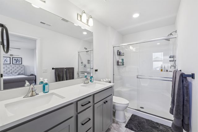 1223 NW Yorktown Drive, Waukee, IA 50263