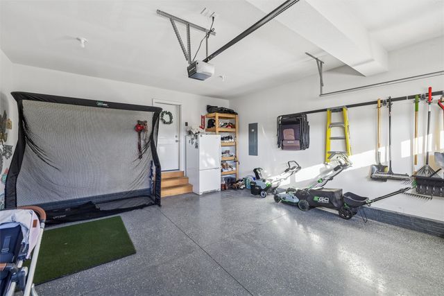 1223 NW Yorktown Drive, Waukee, IA 50263