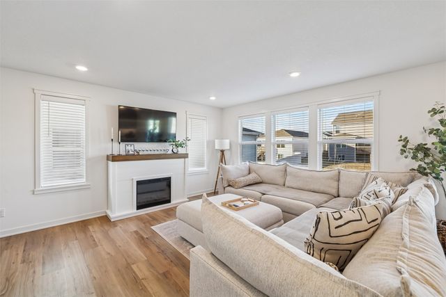 1223 NW Yorktown Drive, Waukee, IA 50263