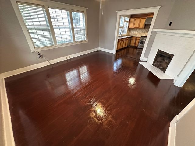 5614 Columbia Avenue, Dallas, TX 75214