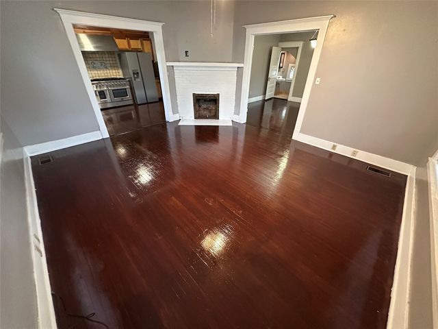 5614 Columbia Avenue, Dallas, TX 75214