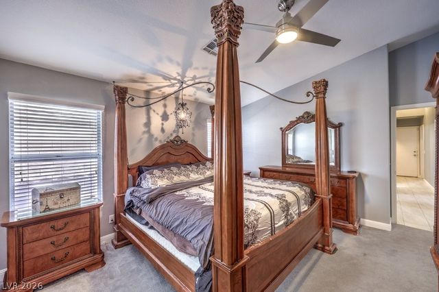 7017 Golden Desert Avenue, Las Vegas, NV 89129