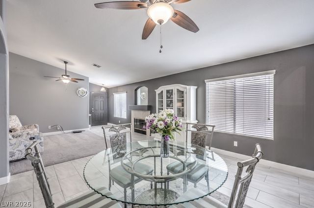 7017 Golden Desert Avenue, Las Vegas, NV 89129